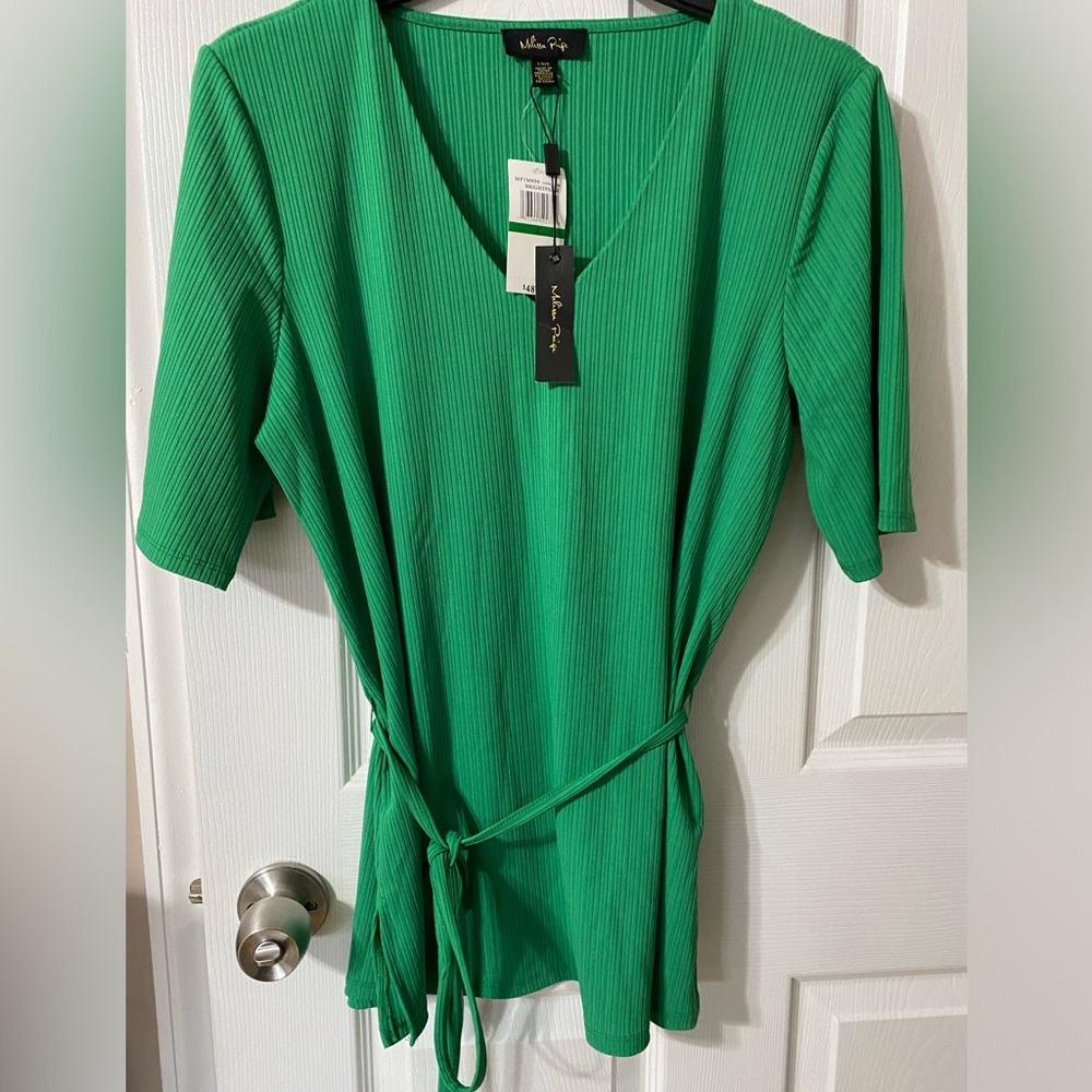 Melissa Paige belted short sleeve top, NWT